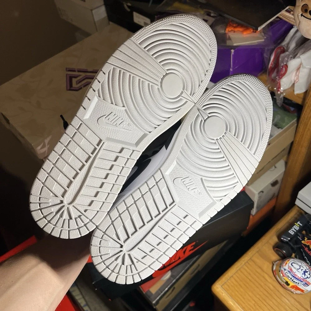 Size 11.5 - Jordan 1 Retro OG High Stage Haze Grey White Black (555088-108)